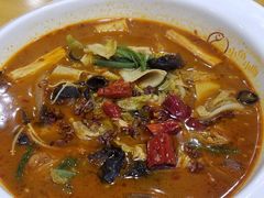 -小鱼小面(小汤山店)