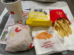 -麦当劳(台州路桥DT店)