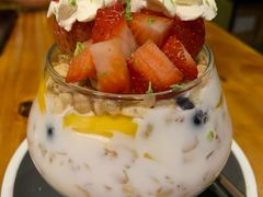 招牌优格杯-BE BRIGHT KITCHEN(正佳广场店)