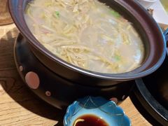 -吴越荣记苏州菜·松鼠桂鱼100%活鱼现做(斜塘老街店)