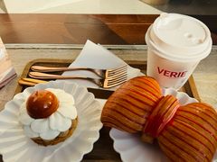 -VERIE BAKEHOUSE