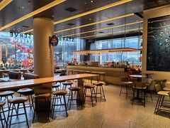 -星巴克臻选(上海合生汇1F店)