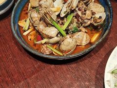-蚝堡海鲜·威海菜·海肠捞饭·烧烤·亚洲吃蚝公司(幸福门店)