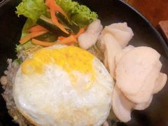 -Pundi Pundi Restaurant