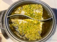 山寨鱼头王-阿瓦山寨·湘菜现炒·剁椒鱼头王(咸阳总店)