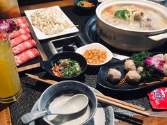 -旺晖本帮骨头煲·深夜火锅(梅园路店)