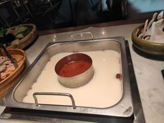 胡椒猪肚鸡双拼锅底-尚尚仙·酸汤猪手·猪肚鸡火锅(华联万柳购物中心店)