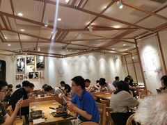 大堂-小满手工粉(上海品尊国际店)