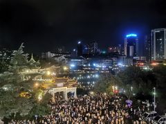 -包整·丝娃娃(一览甲秀楼风景店)