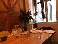 靠窗位-the rug 飞毯 (朝阳公园店)