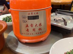 -黄泥岗·地道湖北菜(奥特莱斯店)