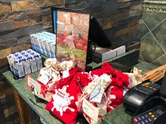 零售区-东哥面包(江宁大润发店)