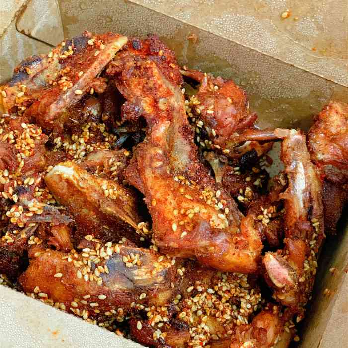 田小厨香辣鸡架(红星国际广场店)-"点的他们家的外卖,太难吃了,踩雷了