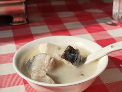 -巴陵全鱼席(湖南老字号汴河街店 )