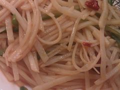 酸辣土豆丝-克拉玛依新疆餐厅