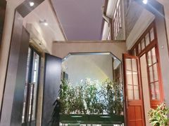 -星巴克臻选(上海今潮8弄店)