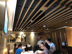 大堂-海底捞火锅鲜切牛肉主题店(长寿路店)