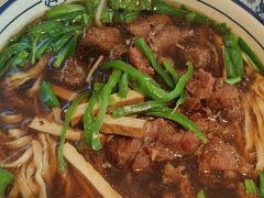 -镇南锅盖面馆(解放路店)