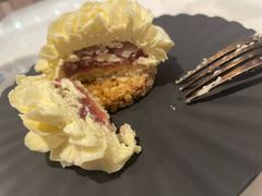 -潮一不贰·法式甜品·生日蛋糕·西式简餐(外滩店)