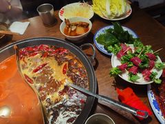 -萍姐火锅·公路夜市(武汉首店)