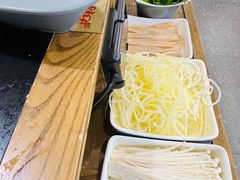 -井格重庆火锅(西直门凯德Mall店)
