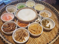 -包整·丝娃娃(一览甲秀楼风景店)