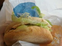 -麦当劳(展览路店)