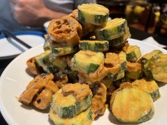 黄瓜拌油条-梅飞酒家(桑园路店)