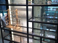 -Trend1881视光·蔡司视觉(领展广场店)