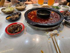 -卤校长老火锅(绿地468店)