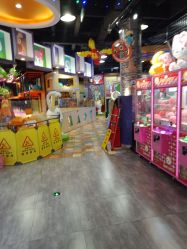 -卡通尼乐园(天一广场店)