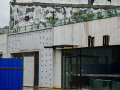 -证大大拇指广场(芳甸路店)