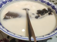-南京金牛湖巨碗鱼头