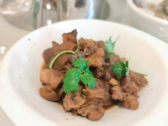 野生山楂煨猪手-鹅公村·国家非遗传承(荔湾店)