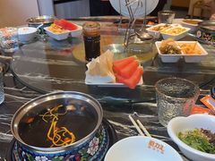 -何鲜菇火锅(大营盘店)