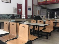 大堂-胡成记口蘑龙眼包子(盐道街店)