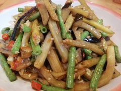 -老三样·美食研究中心(世贸路店)