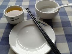 餐具摆设-钱大妈海鲜饭店(旅游大道店)