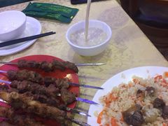 -维吾尔餐厅(宜山路店)