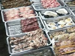 -老广烧烤(骆驼山康馨园店)