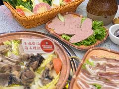 -阿婆情腊排骨火锅(金虹路店)