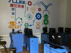 -童程童美少儿编程乐高机器人(河西万达校区)
