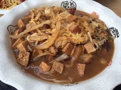 -山城家常菜铁锅炖鱼
