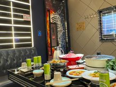 -星璨火吧KTV聚会餐厅(丰庆路店)