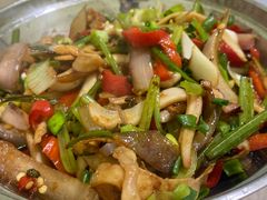 干锅鱿鱼-朗妈私房菜(婺女州店)