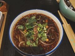 -金色印象·4K影院式足体养生(杨家坪西郊店)