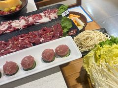 -四点金潮汕鲜牛肉火锅(金猴名居店)