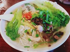 -海口骑楼小吃街