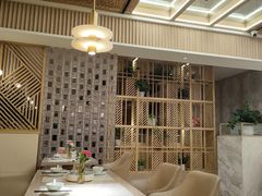 -荷花亭·湖北融合菜(中商广场店)