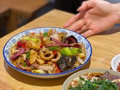 -谢老五跷脚牛肉·非遗传承店
